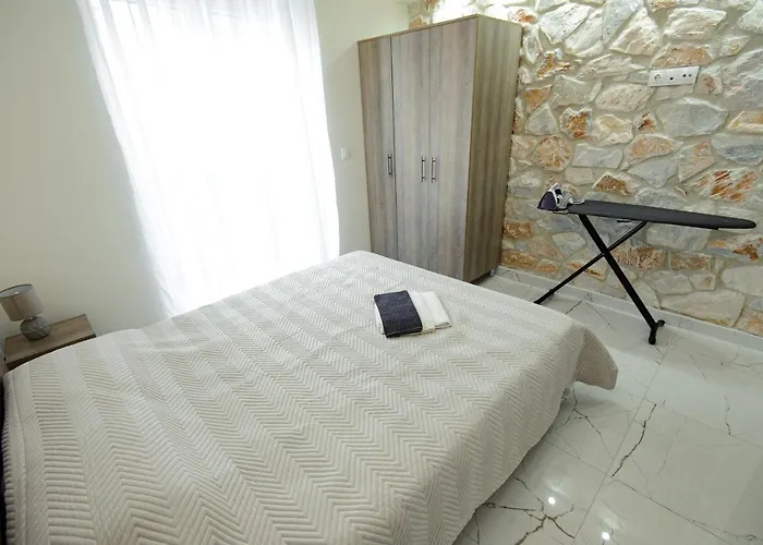 Appartement Nika 2 *